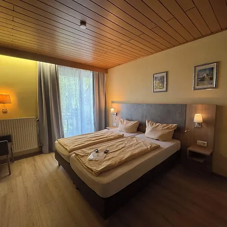 Hotel Am Rosenbad 3*